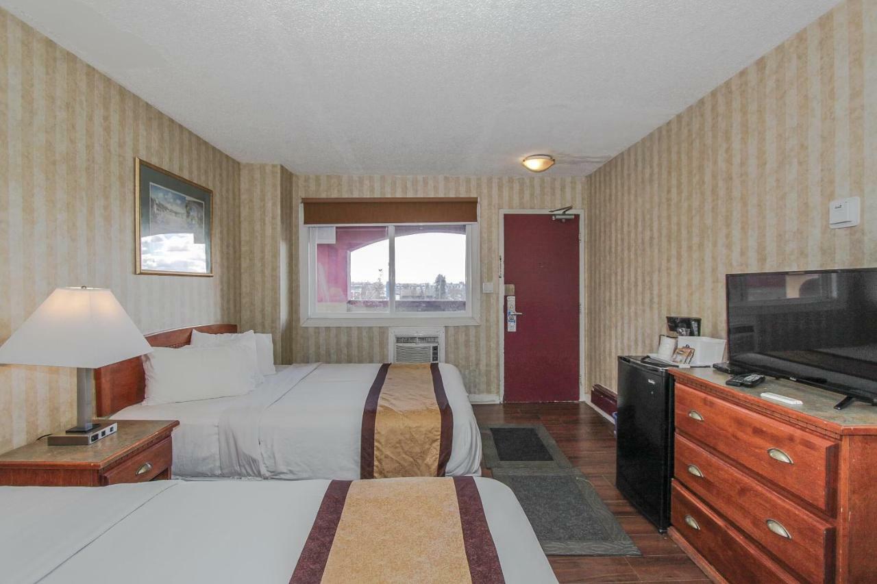 Canadas Best Value Inn Chinook Station YYC Exterior foto